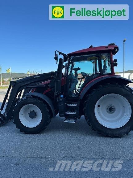 Valtra G125 Tractores