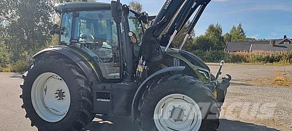 Valtra G135V Tractores