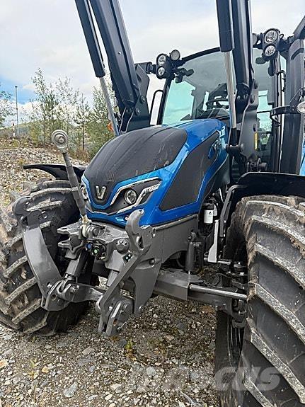 Valtra G135V Tractores