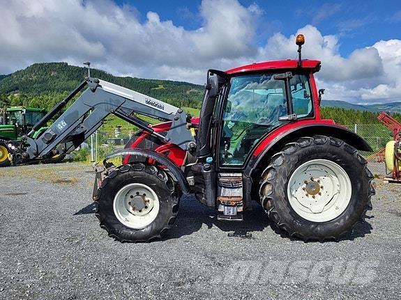 Valtra N 104 H5 Tractores