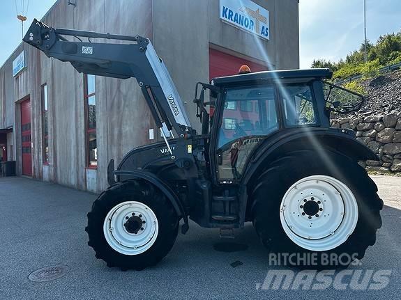 Valtra N 121 Tractores
