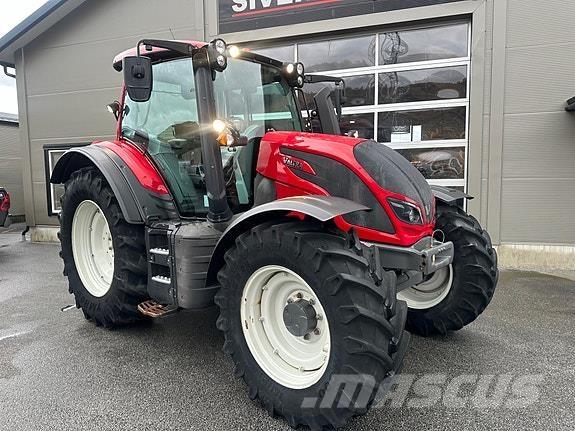 Valtra N 174 VERSU Tractores