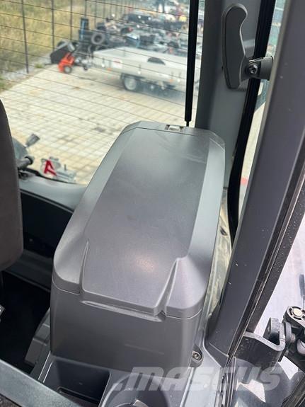 Valtra N 175 Tractores