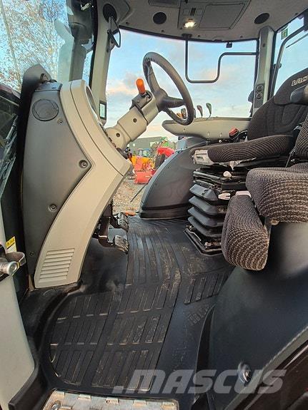 Valtra N104 Tractores