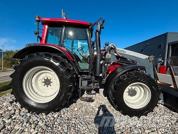 Valtra N123H Tractores