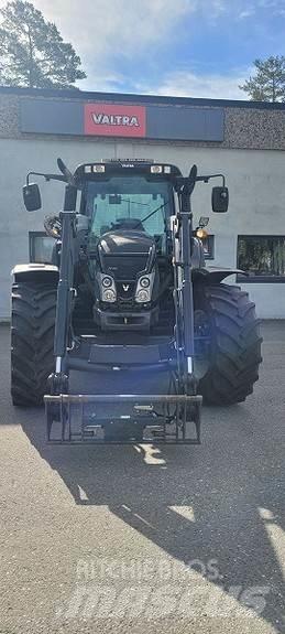 Valtra N163 Tractores