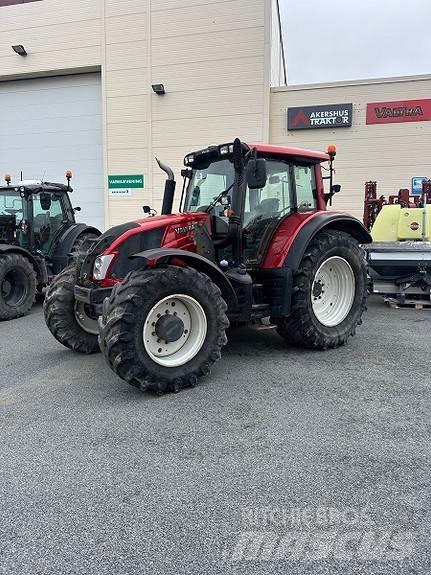 Valtra N163 Direct Tractores