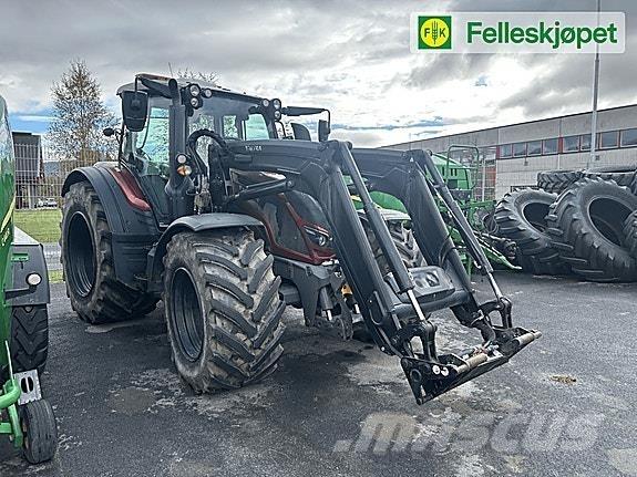 Valtra N174 Tractores