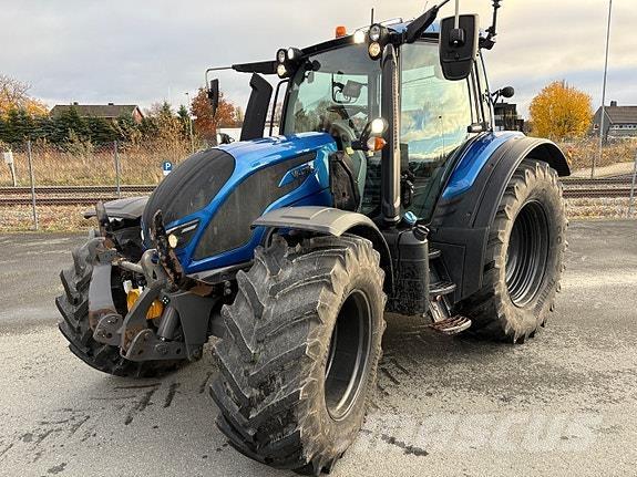 Valtra N174 Direct Tractores
