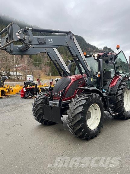 Valtra N174 Versu Tractores