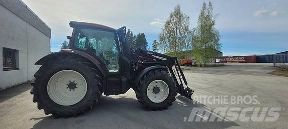 Valtra N174D Tractores
