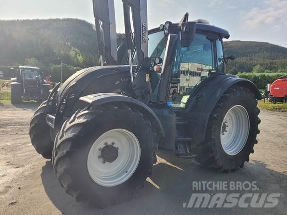 Valtra N174D Tractores