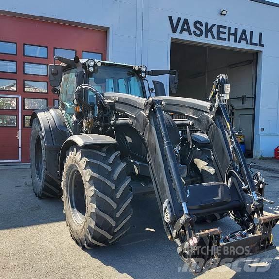Valtra N174D Tractores
