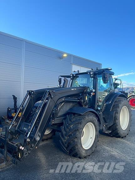 Valtra N174D Tractores