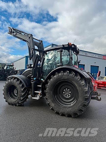 Valtra N175 Tractores