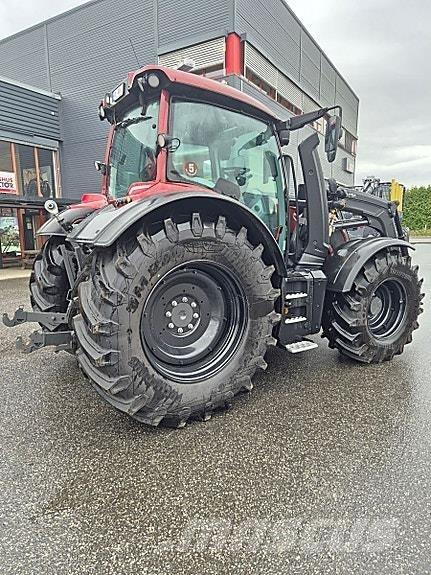 Valtra N175 Tractores