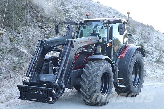 Valtra N175 Versu Tractores