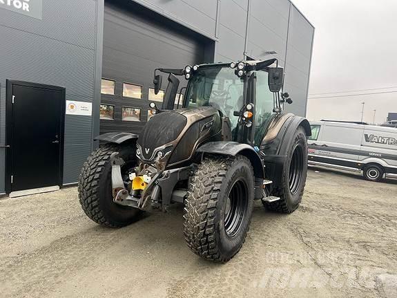 Valtra N175D Tractores