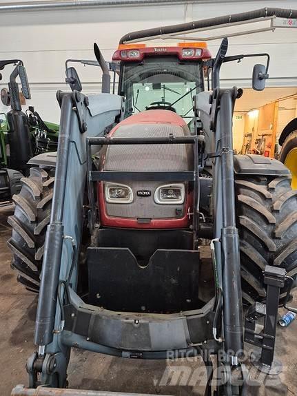 Valtra T 180 Tractores