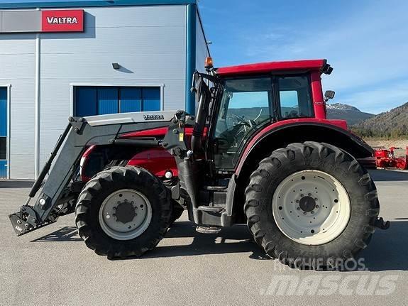 Valtra T 213 V Tractores