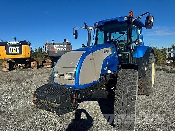 Valtra T150 Tractores