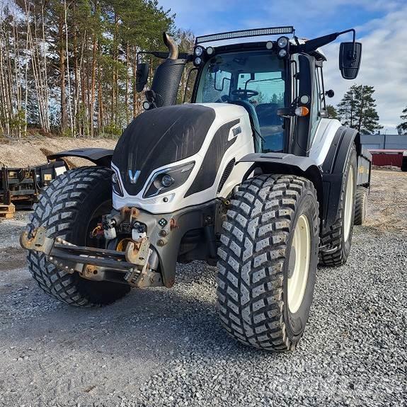 Valtra T174D Tractores