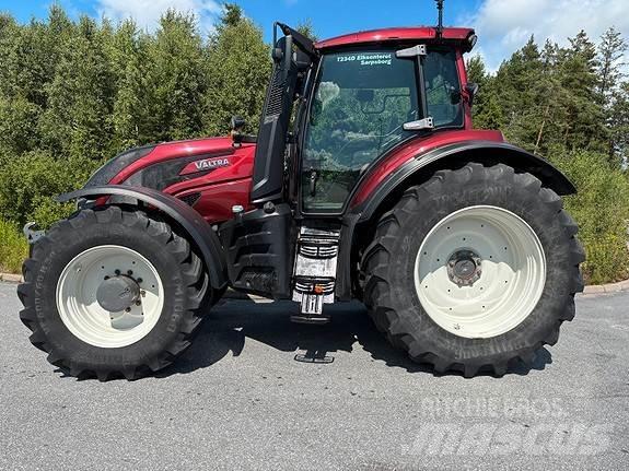 Valtra T234D Tractores