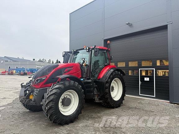 Valtra T234D Tractores