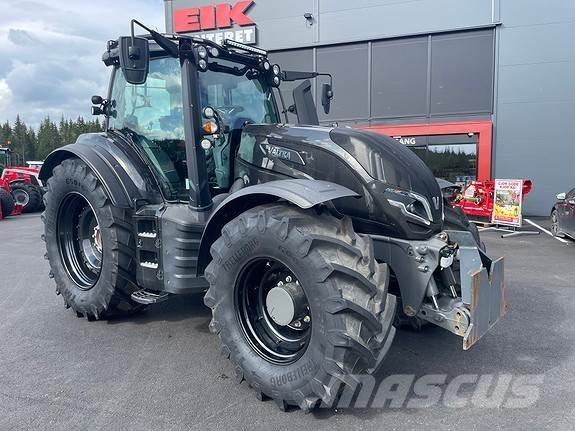 Valtra T235 Tractores