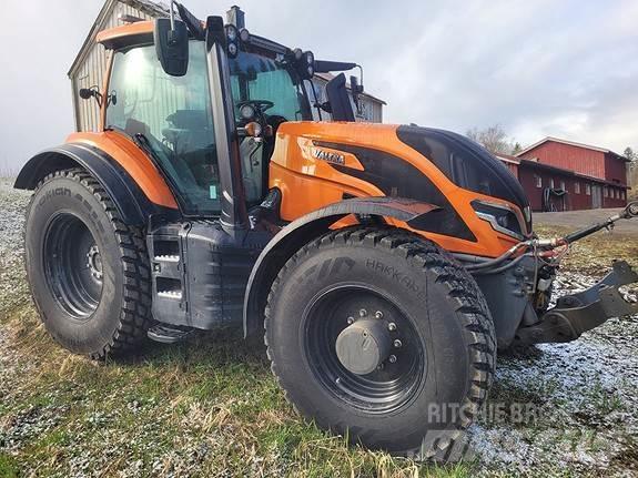 Valtra T255 Tractores