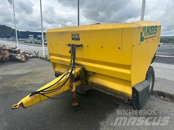 Vama  Otros equipos para carreteras y quitanieves