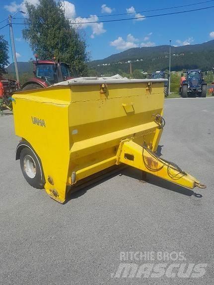 Vama 3500L Esparcidoras de arena y sal