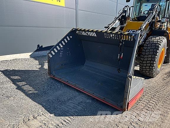 Vama EPS250H Otros equipos para carreteras y quitanieves