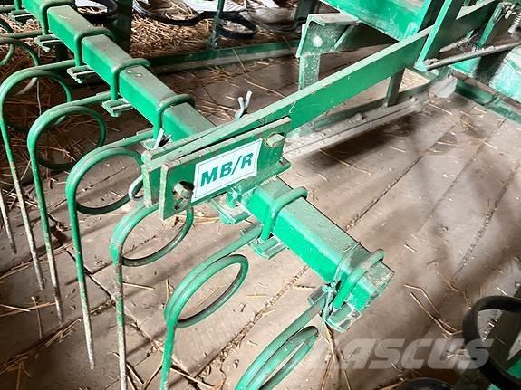 Wiberg R 235 S Otras máquinas y aperos de labranza