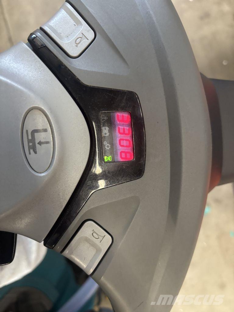 BT SWE120L Apiladores eléctricos