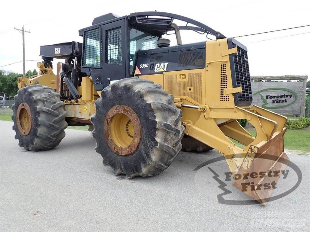CAT 535C Arrastrador de troncos