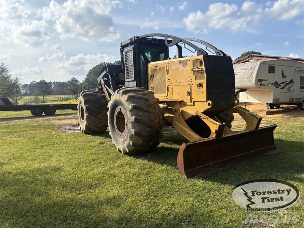 CAT 535D Arrastrador de troncos