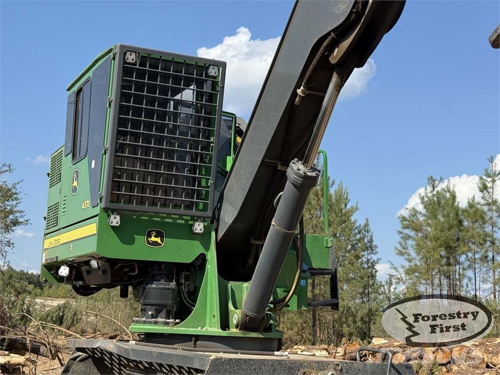 John Deere 437E Cargadora forestal
