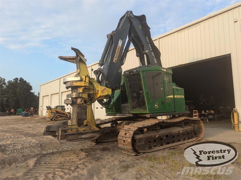 John Deere 853M Talador apilador