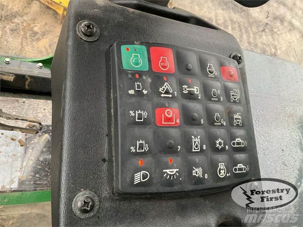 John Deere 859M Talador apilador