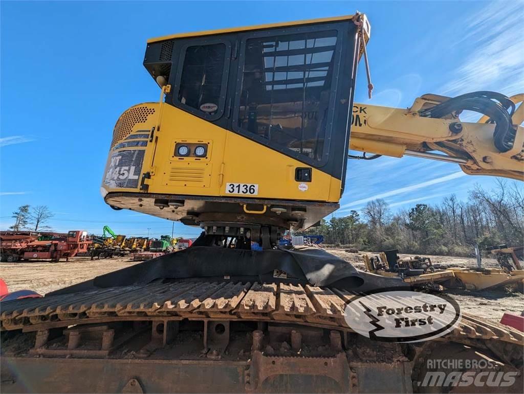 Komatsu XT445L-3 Talador apilador
