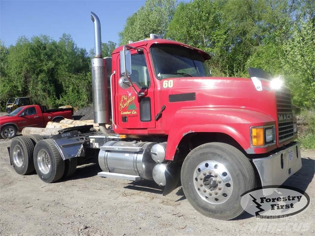 Mack CHN613 Forestal - Otros