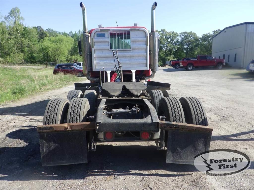Mack CHN613 Forestal - Otros