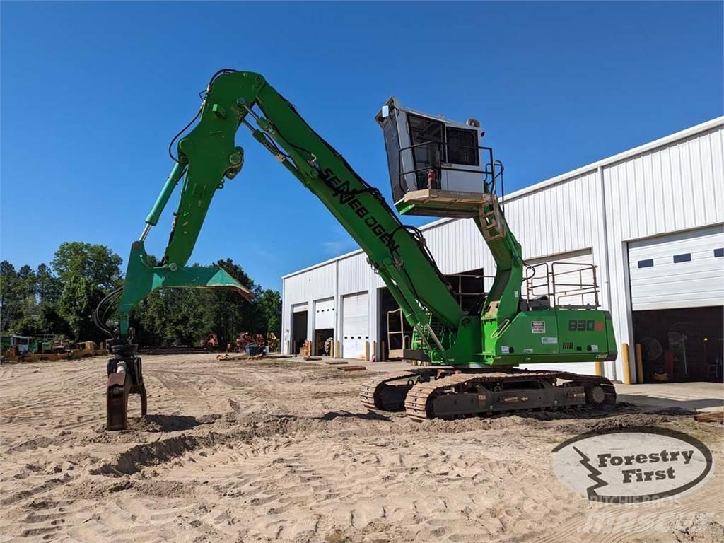 Sennebogen 830E Cargadora forestal