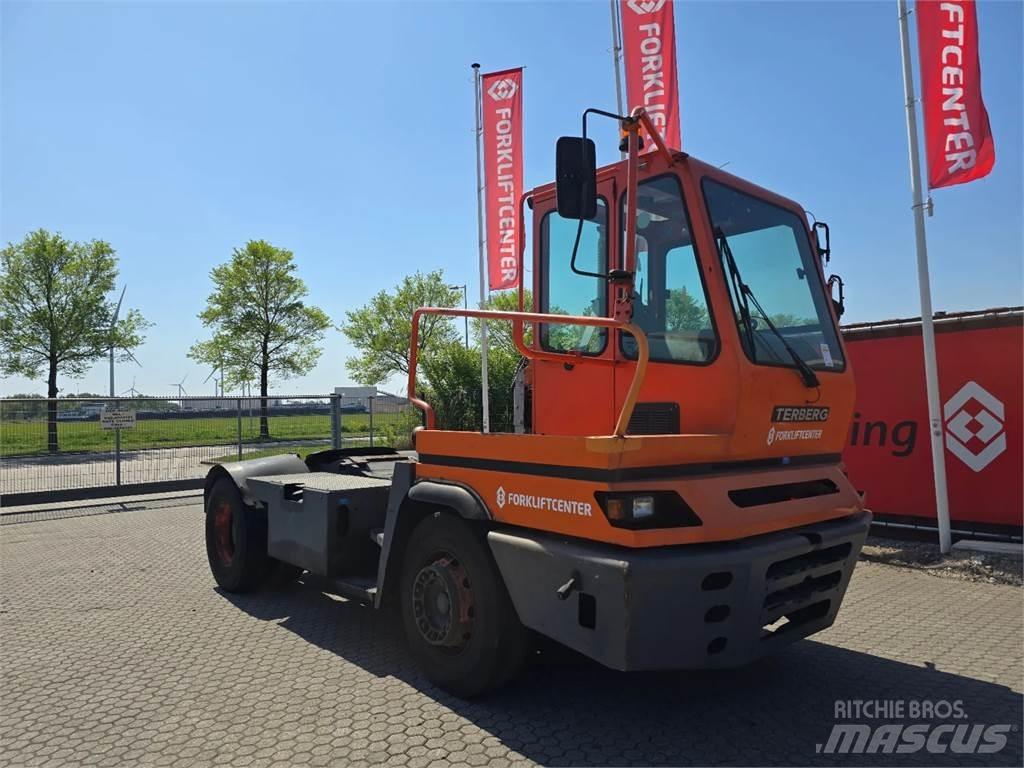 Terberg YT182 Cabezas tractoras para terminales