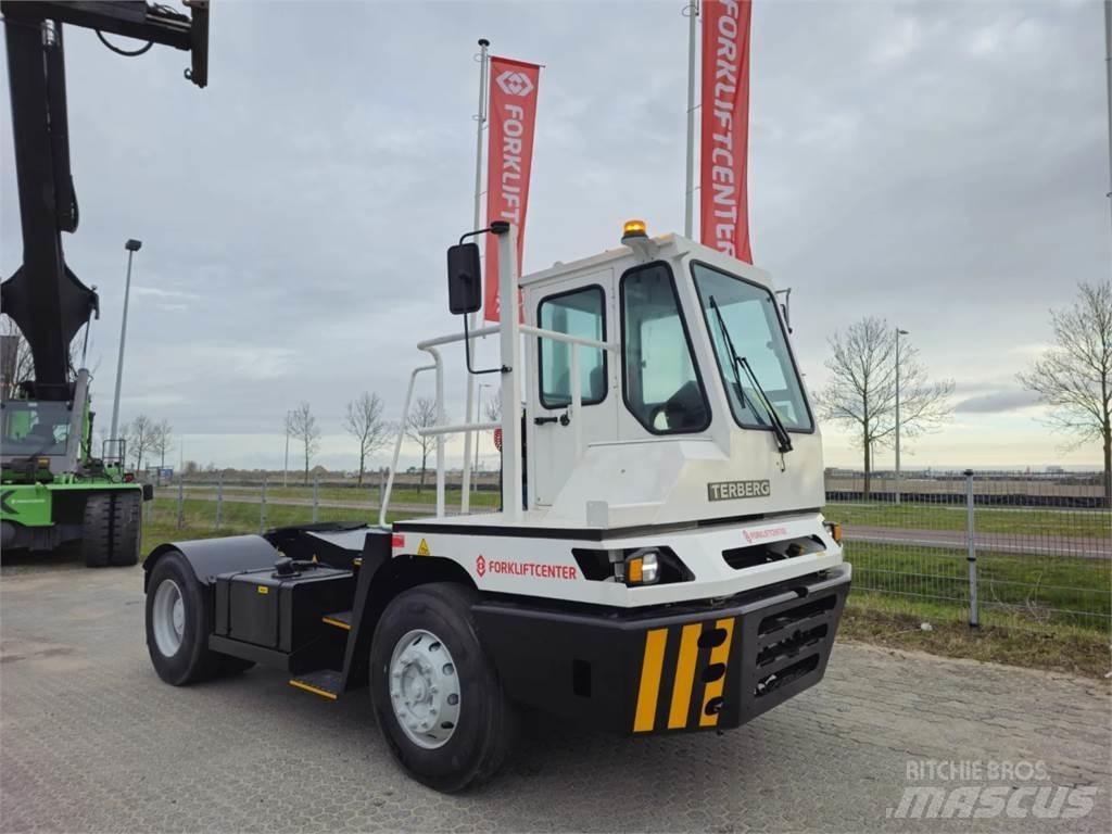 Terberg YT220 Cabezas tractoras para terminales