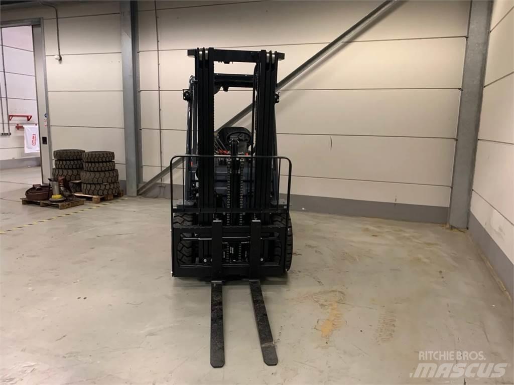 Toyota 02-8FGF30 Carretillas LPG