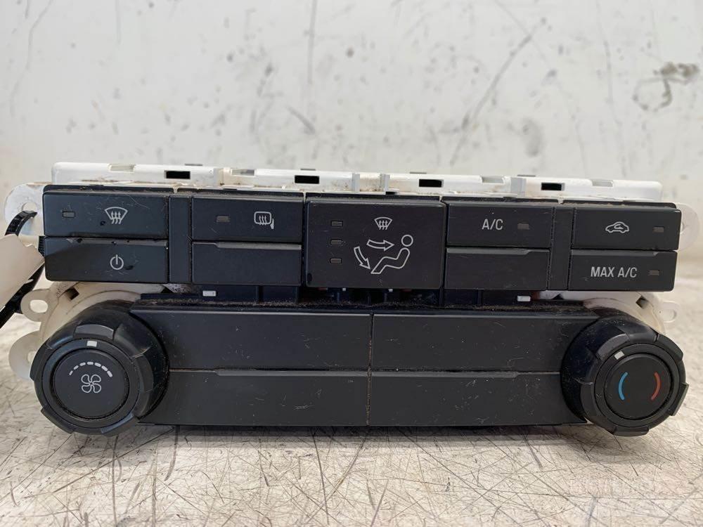 Ford F-550 Electrónicos