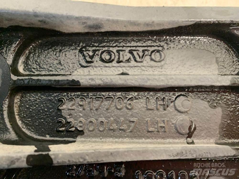 Volvo VNL Cabinas e interior