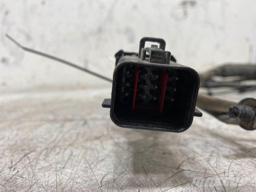 Volvo VNL Transporte - Otros